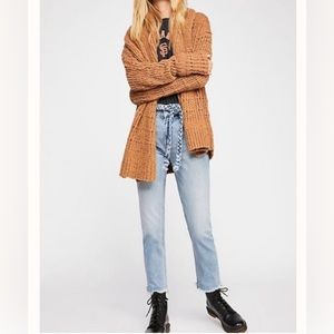 NWT Free People Jeans | Hi & Belted Straight Leg Jeans High Rise Raw Hem Size 27